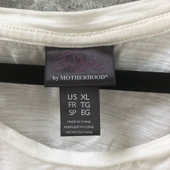 Motherhood Maternity 3/4 length shirt with flowers - Picture 3 of 4